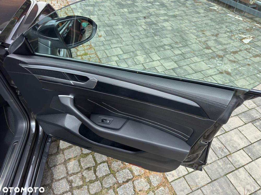 Volkswagen Arteon 2.0 TDI R-Line DSG - 16