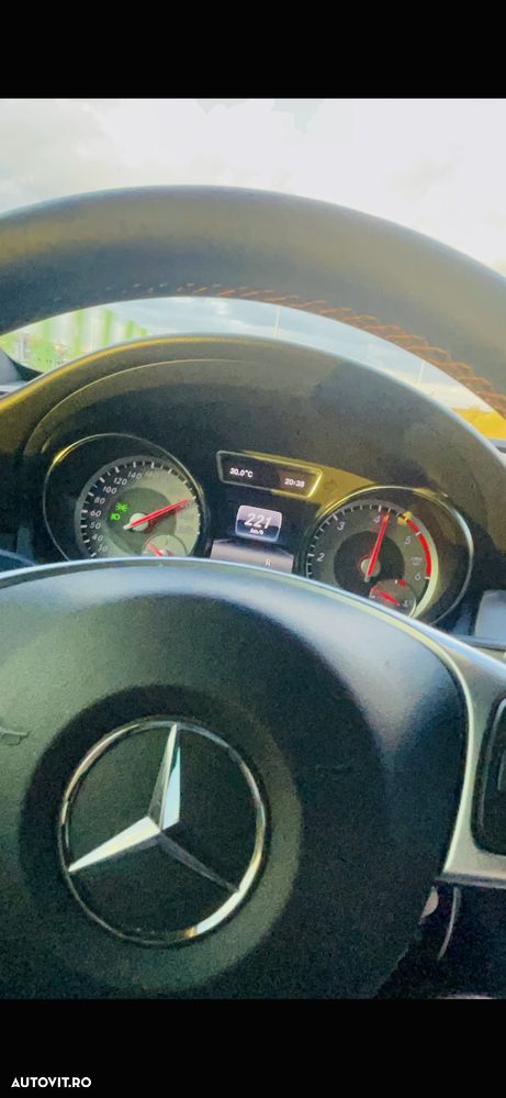 Mercedes-Benz GLA 220 CDI 4Matic 7G-DCT AMG Line - 6