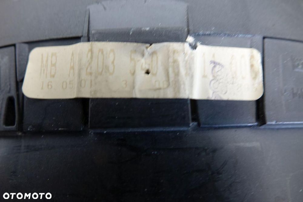 LICZNIK ZEGARY MERCEDES W203 A2035406111 - 5