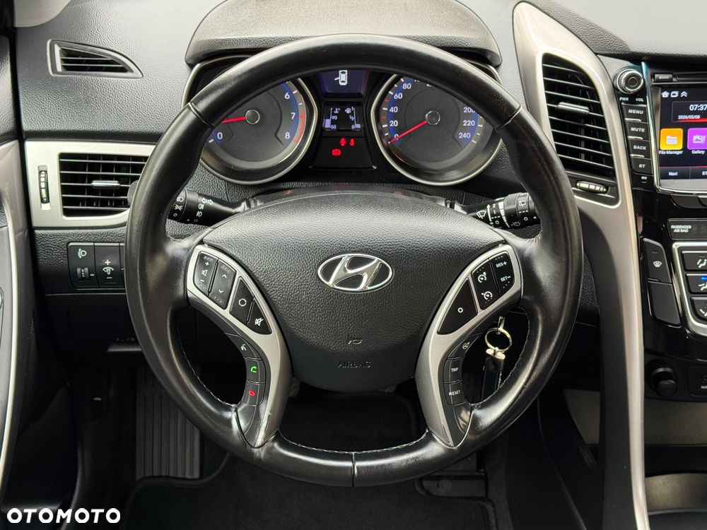 Hyundai i30 1.4 Premium - 12