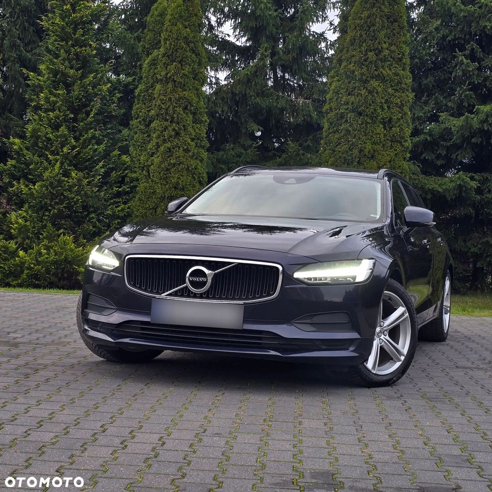 Volvo V90 D3 Momentum - 1