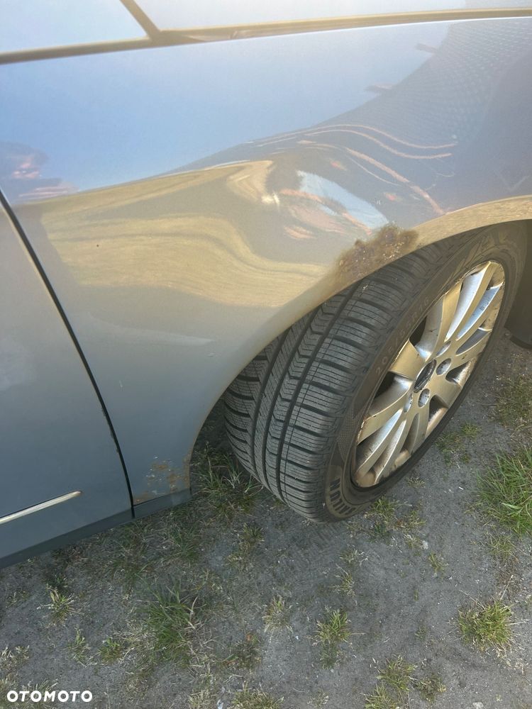 Volkswagen Passat 2.0 TDI DPF Comfortline - 4