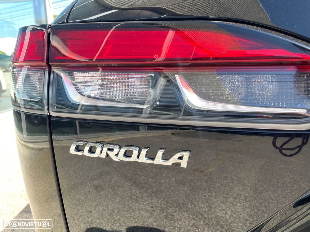 Toyota Corolla Cross 1.8 Hybrid Exclusive - 30