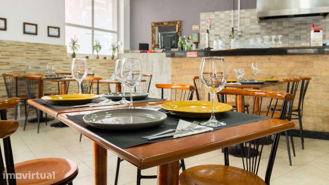 Trespasse Cafe | Restaurante em Santa Marta do Pinhal com arrendamento - Grande imagem: 5/16