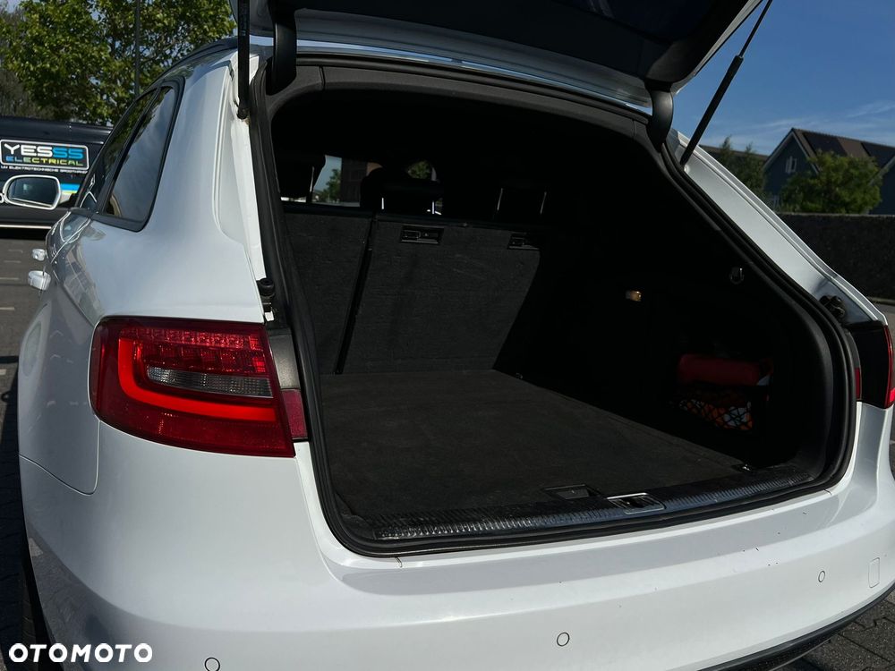 Audi A4 Avant 2.0 TDI DPF multitronic S line Sportpaket - 10