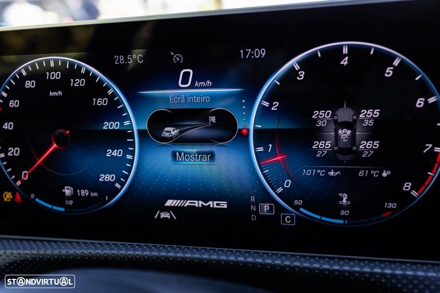 Mercedes-Benz CLA 35 AMG - 37