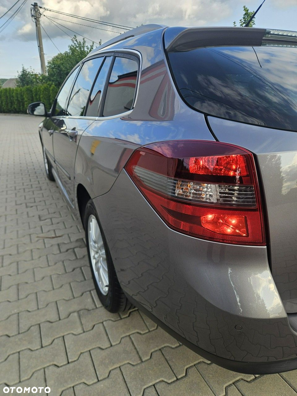 Renault Laguna 2.0 Bose Edition - 13