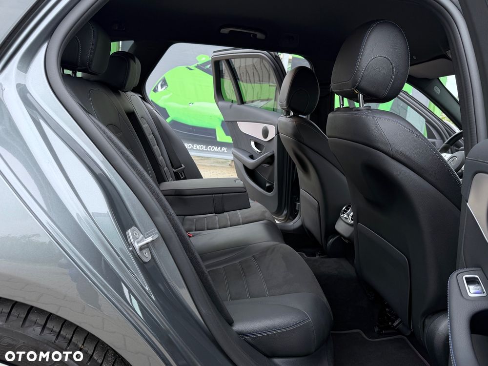 Mercedes-Benz Klasa C 220 d 9G-TRONIC AMG Line - 33