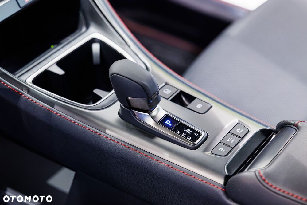 Lexus LBX 2025