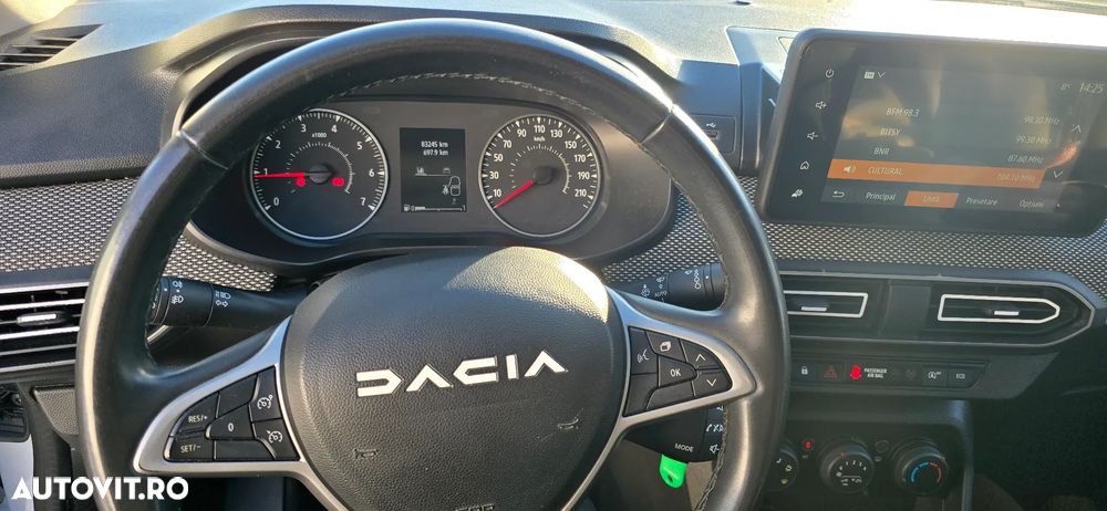 Dacia Logan TCe 90 MT6 Expression - 13