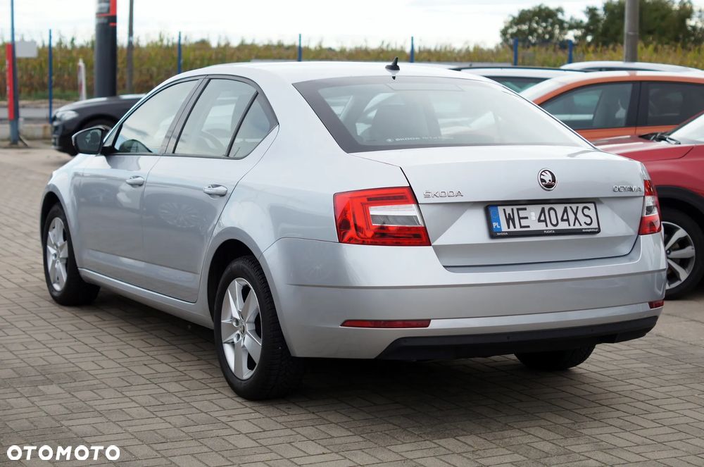Skoda Octavia 1.6 TDI Ambition - 6