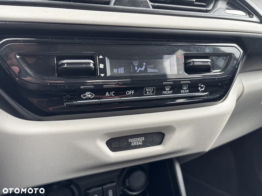 Suzuki Swift 1.2 Dualjet SHVS Premium Plus - 28