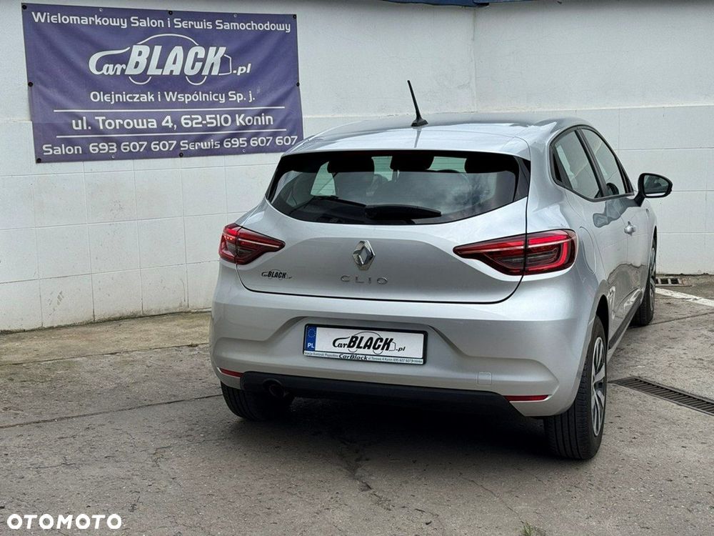Renault Clio - 6