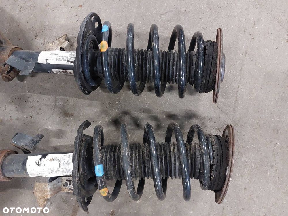 AMORTYZATOR SPRĘŻYNA ZWROTNICA LEWY + PRAWY PRZÓD VOLVO XC60 I 2.0 D3 - 3