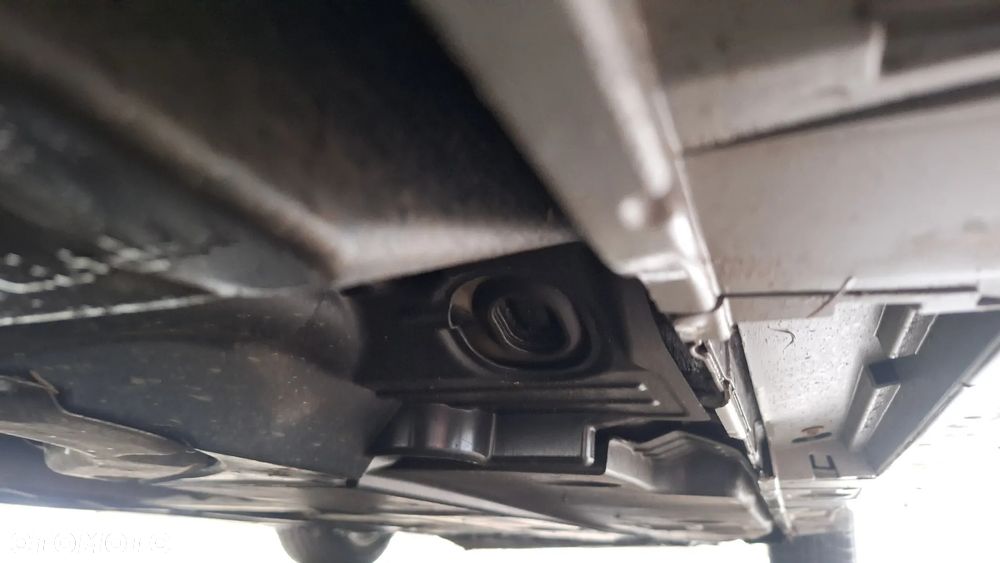 Toyota Corolla 1.8 Hybrid Active - 16