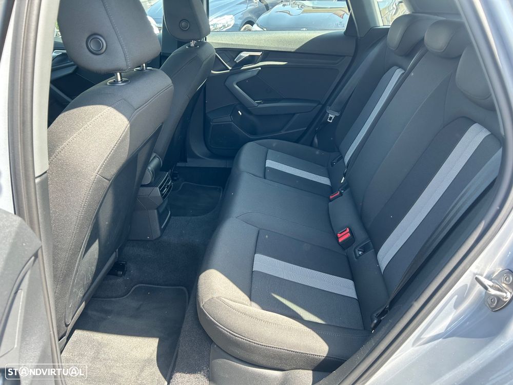 Audi A3 Sportback 30 TDI - 10