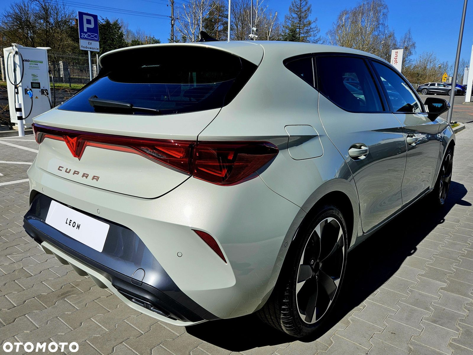 Cupra Leon - 4