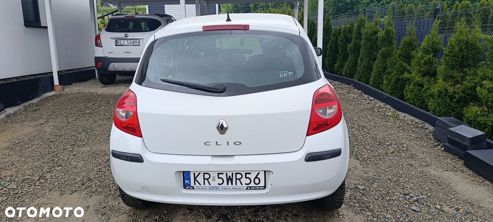 Renault Clio - 3