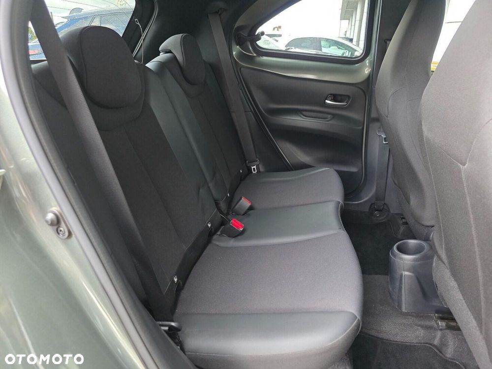 Toyota Aygo X - 21