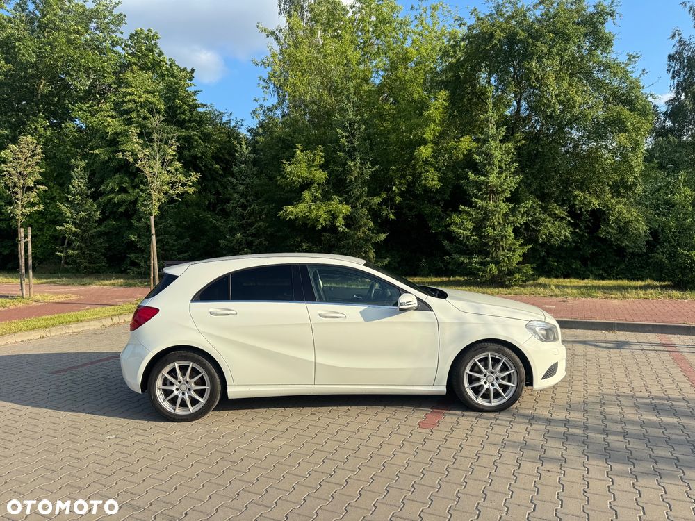 Mercedes-Benz Klasa A 180 (BlueEFFICIENCY) Urban - 9