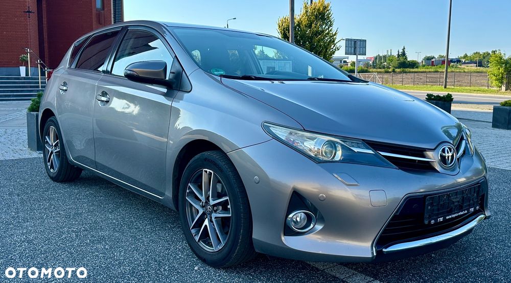 Toyota Auris 1.6 Prestige - 6