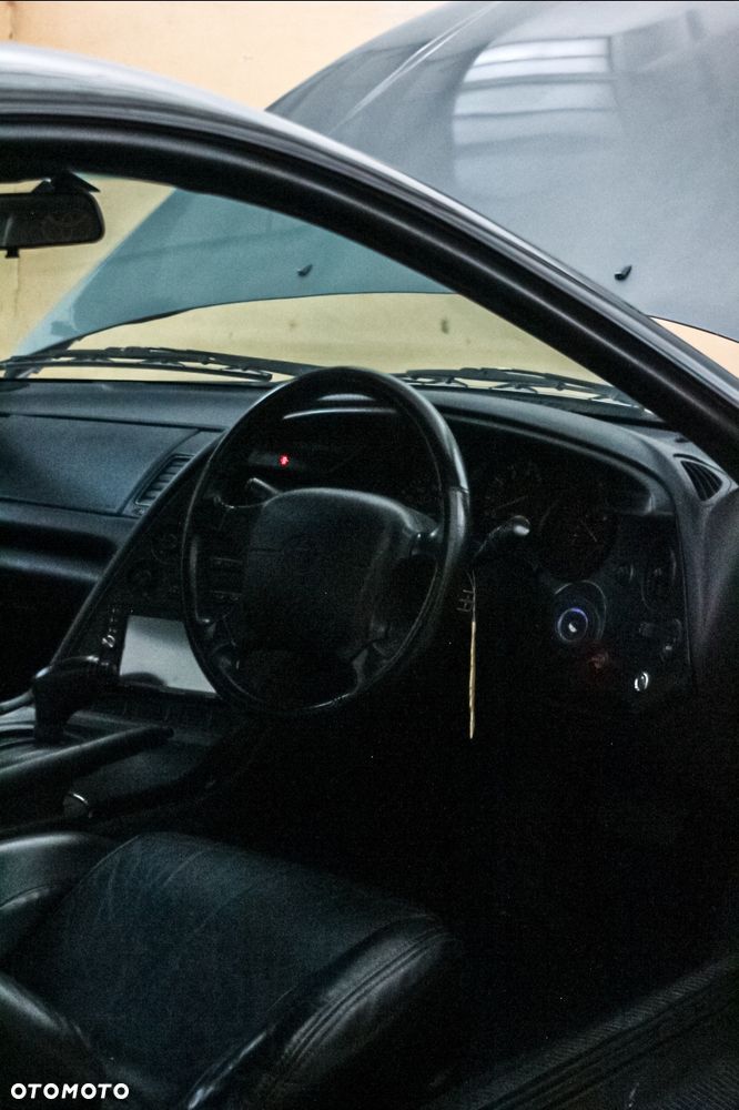 Toyota Supra - 8