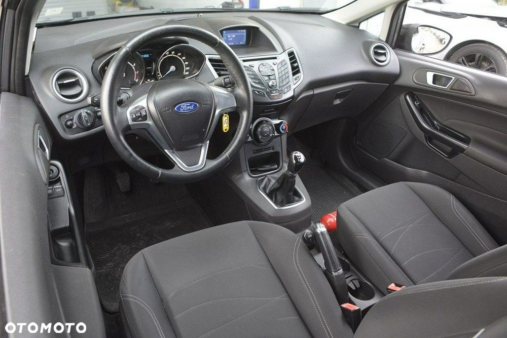 Ford Fiesta 1.0 Trend EU6 - 11