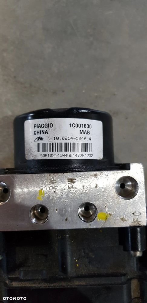 Piaggio Vespa GTS 125 Stacyjka Kluczyk Moduł Immobilizer  Pompa ABS - 4