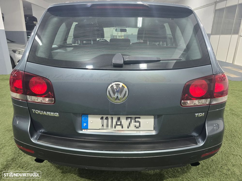 VW Touareg 2.5 TDi Tiptronic - 4