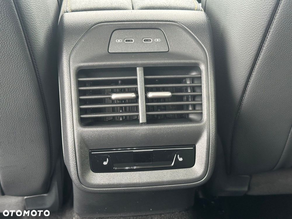 Skoda Superb 2.0 TSI Edition 130 DSG - 17