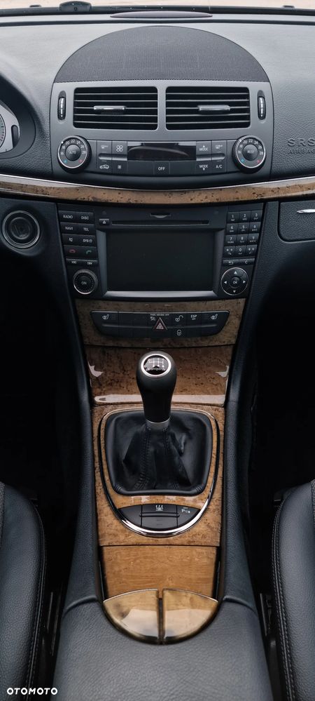 Mercedes-Benz Klasa E 200 Kompressor Avantgarde - 7