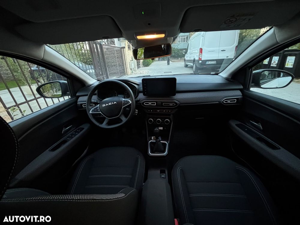 DACIA Logan 2025 — imagine 8