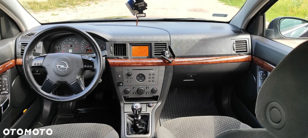 Opel Vectra 1.8 - 10