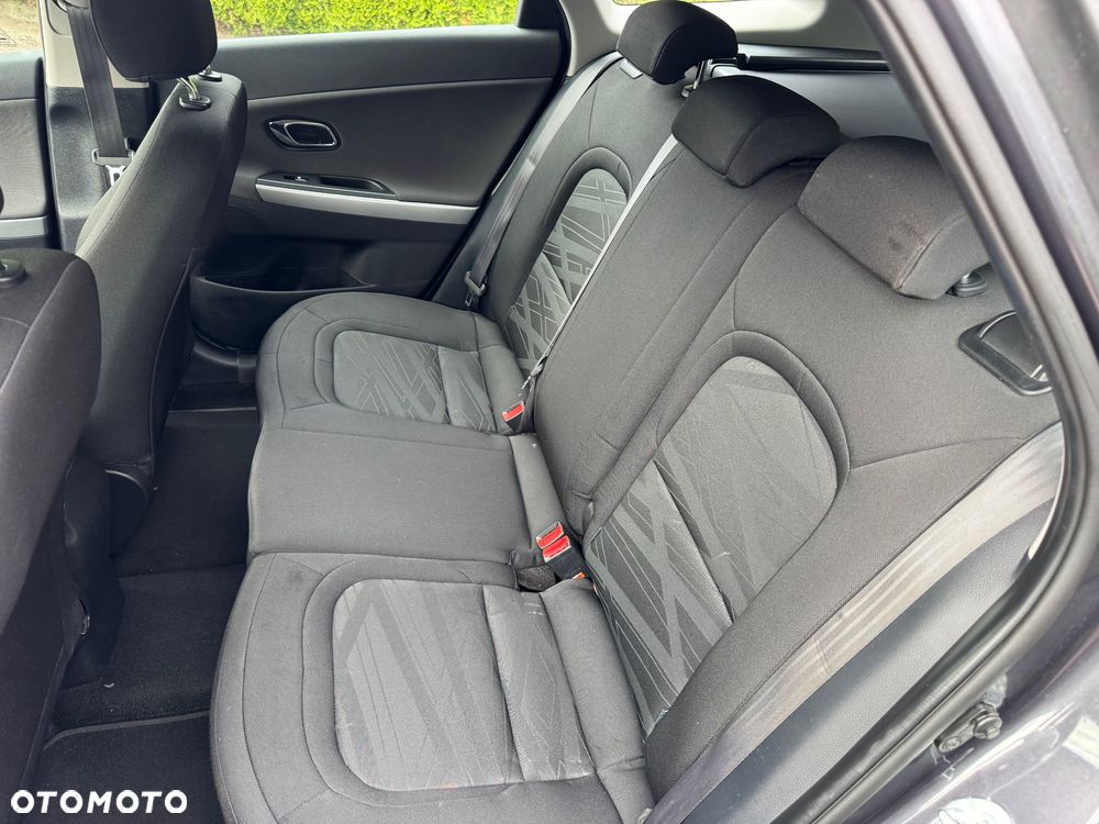 Kia Ceed 1.6 GDI ISG Dream Team Edition - 15