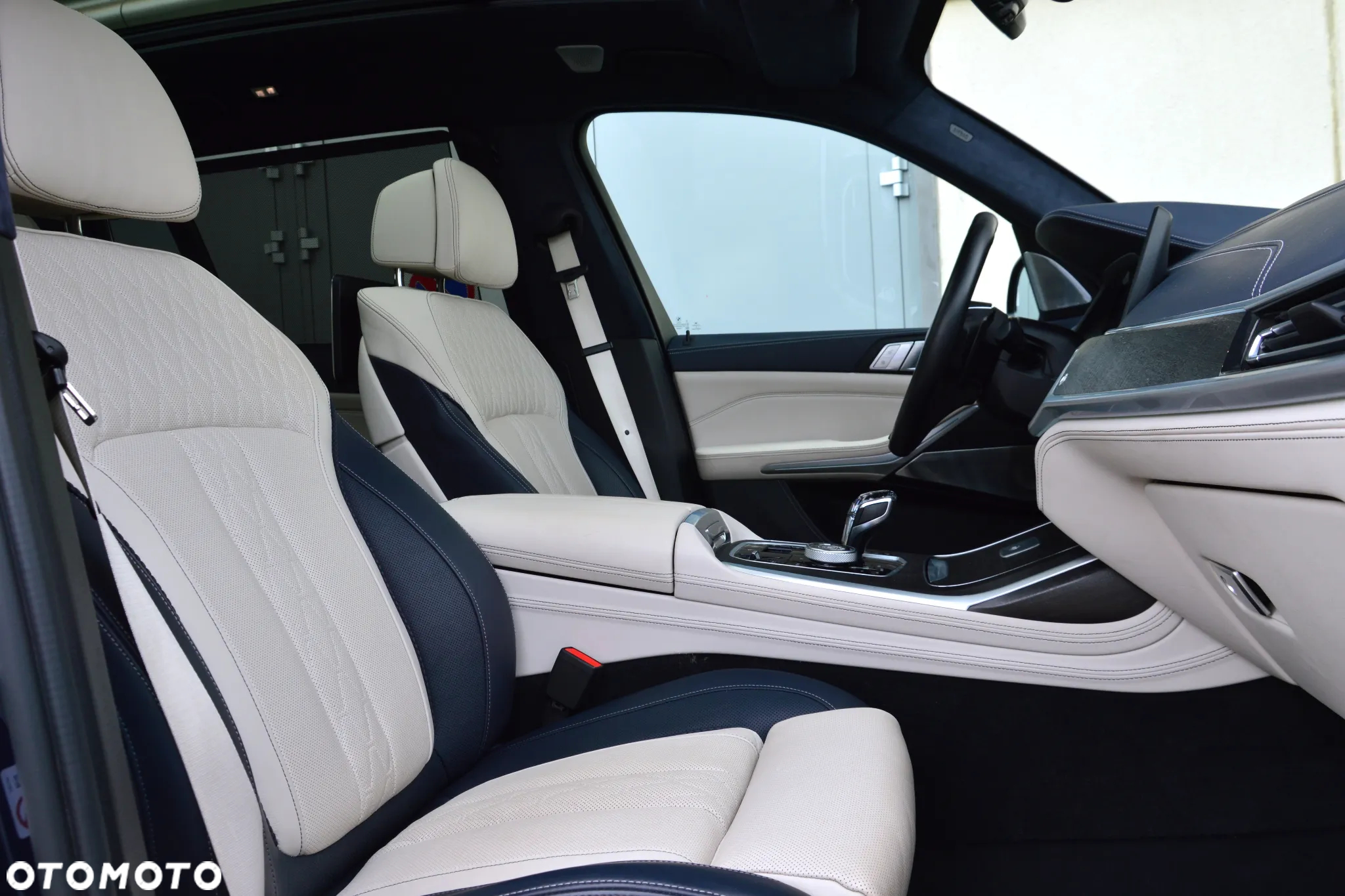 BMW-ALPINA XB7 - 24