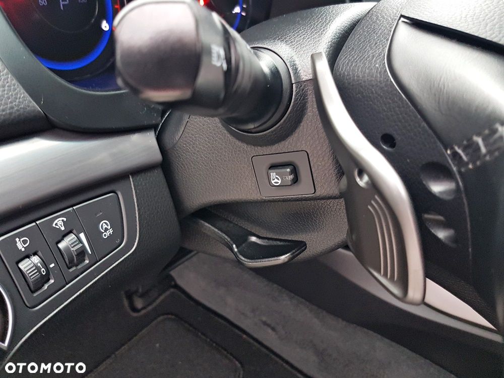 Hyundai i40 Kombi blue 1.6 CRDi DCT Space Plus - 17