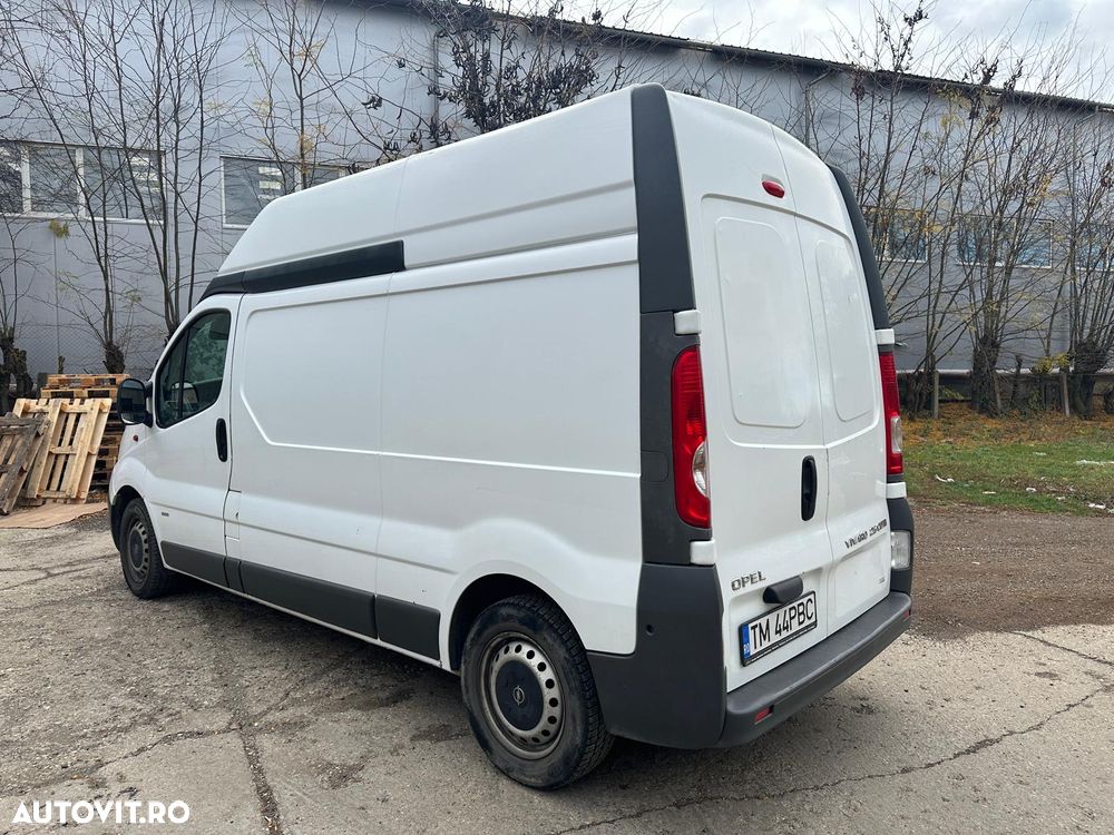 Opel VIVARO - 3