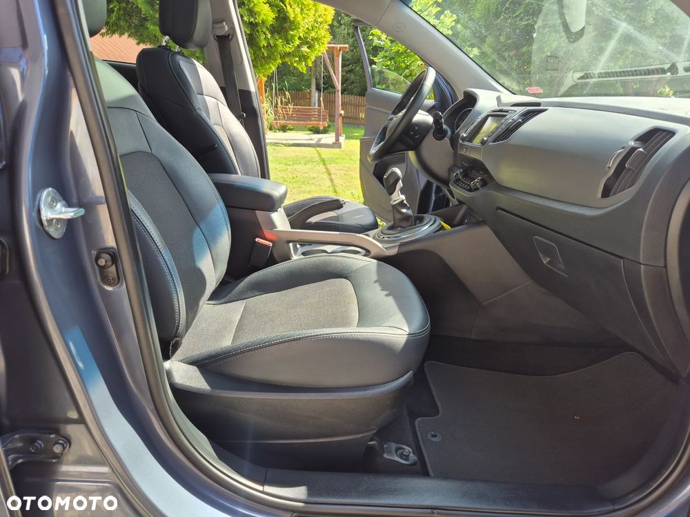 Kia Sportage 1.6 GDI Business Line L 2WD - 28