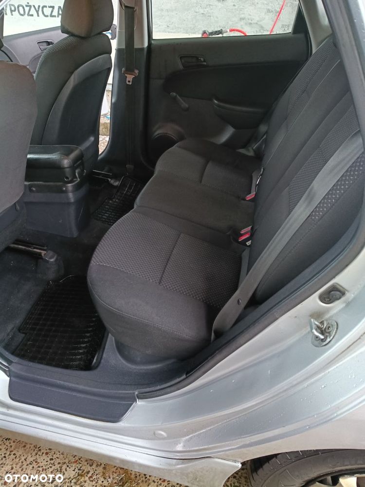 Hyundai i30 1.4 Base - 3