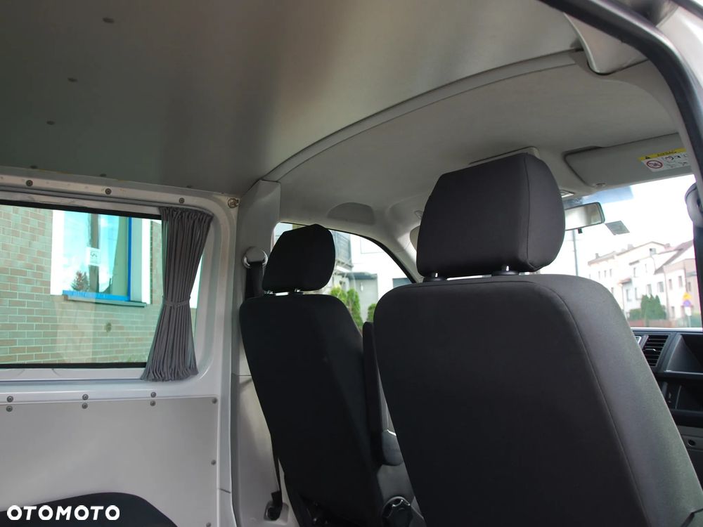 Volkswagen Transporter - 13