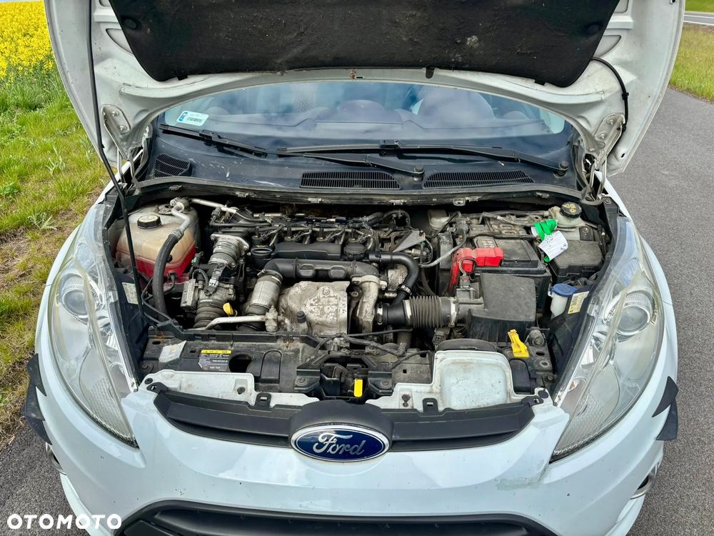 Ford Fiesta 1.6 TDCi Titanium - 9