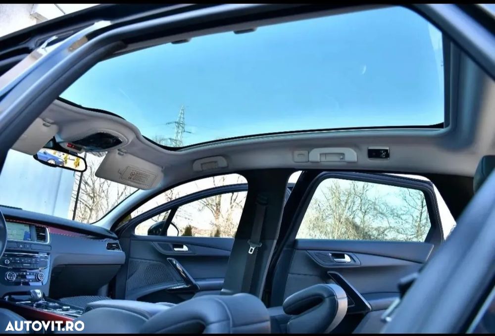 Peugeot 508 RXH Hybrid4 - 17