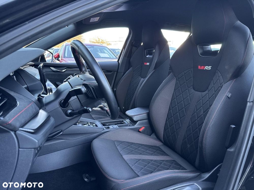 Skoda Octavia 2.0 TDI RS DSG - 9