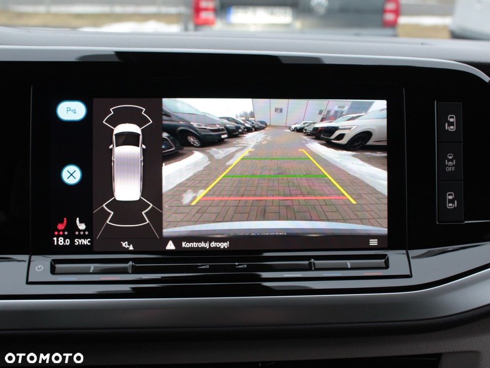 Volkswagen Multivan 2.0 TSI L2 Life DSG - 32