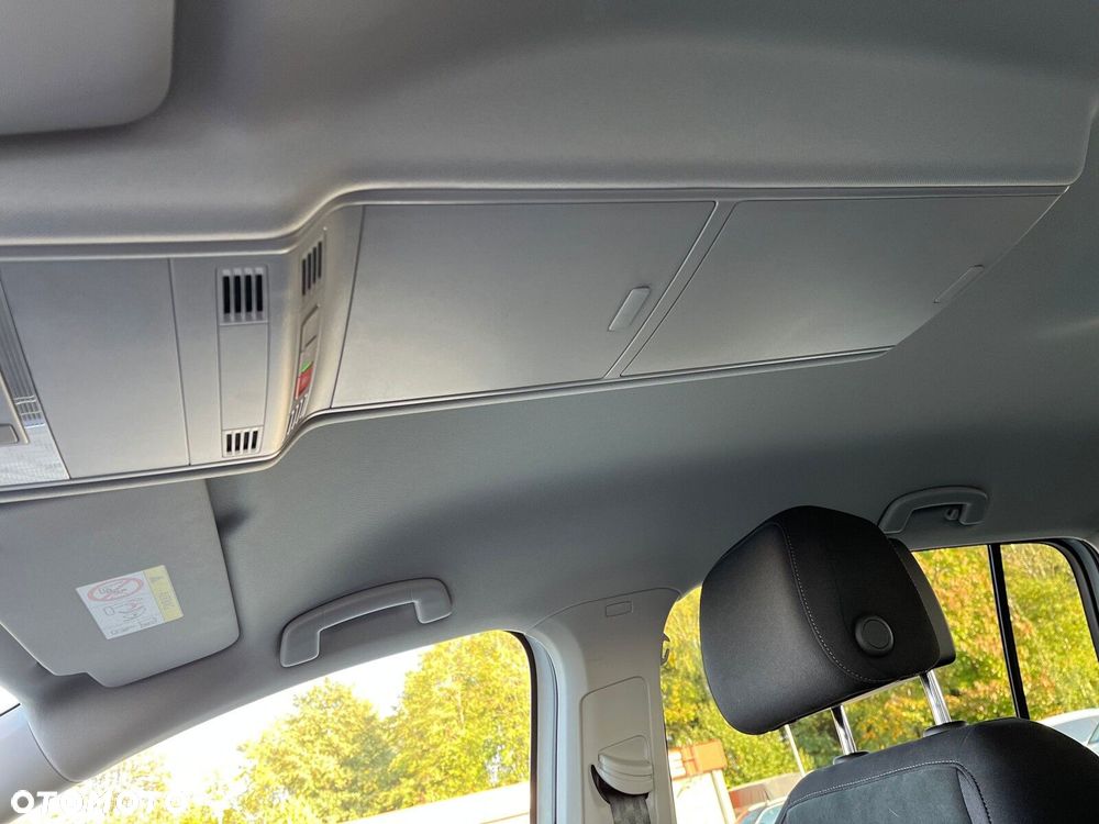 Volkswagen Touran 1.5 TSI EVO Highline DSG - 31