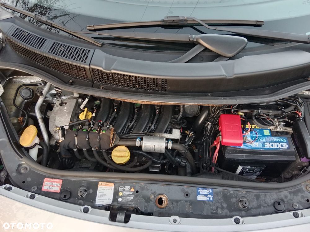 Renault Grand Scenic 1.6 16V 110 Expression - 22