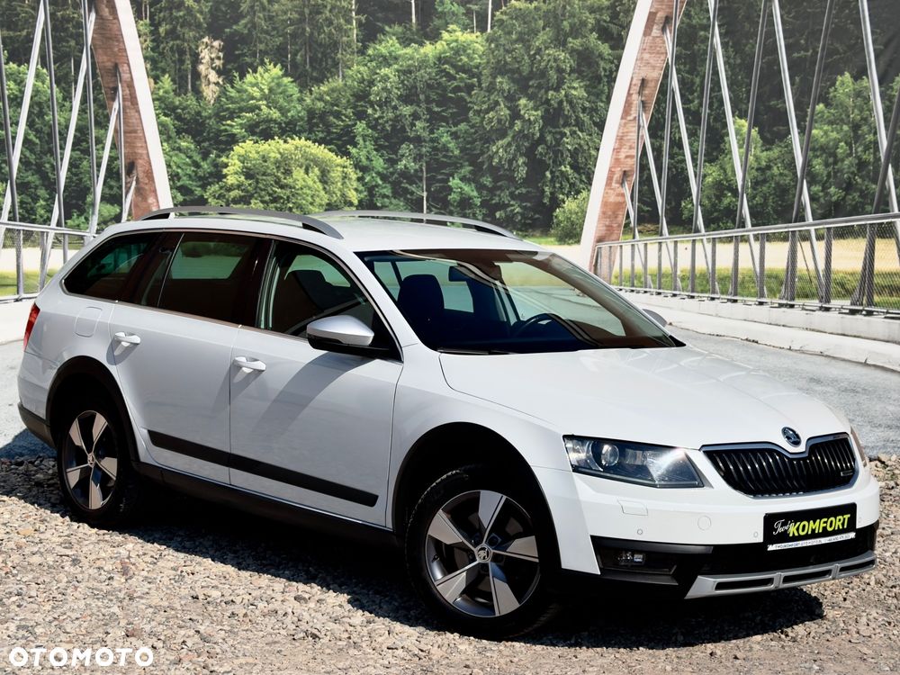 Skoda Octavia 2.0 TDI 4x4 DSG Scout - 4