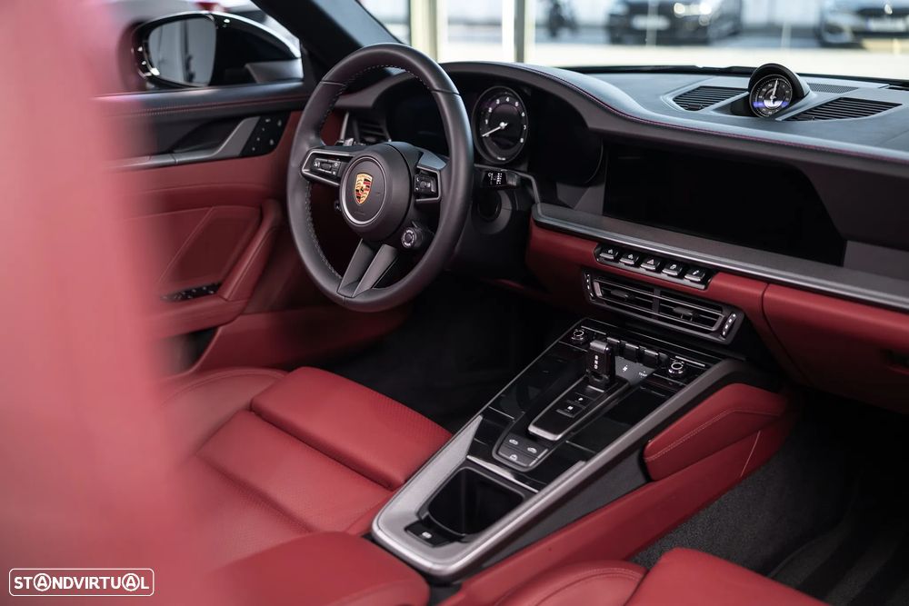 Porsche 911 (992) Carrera Cabriolet PDK - 14