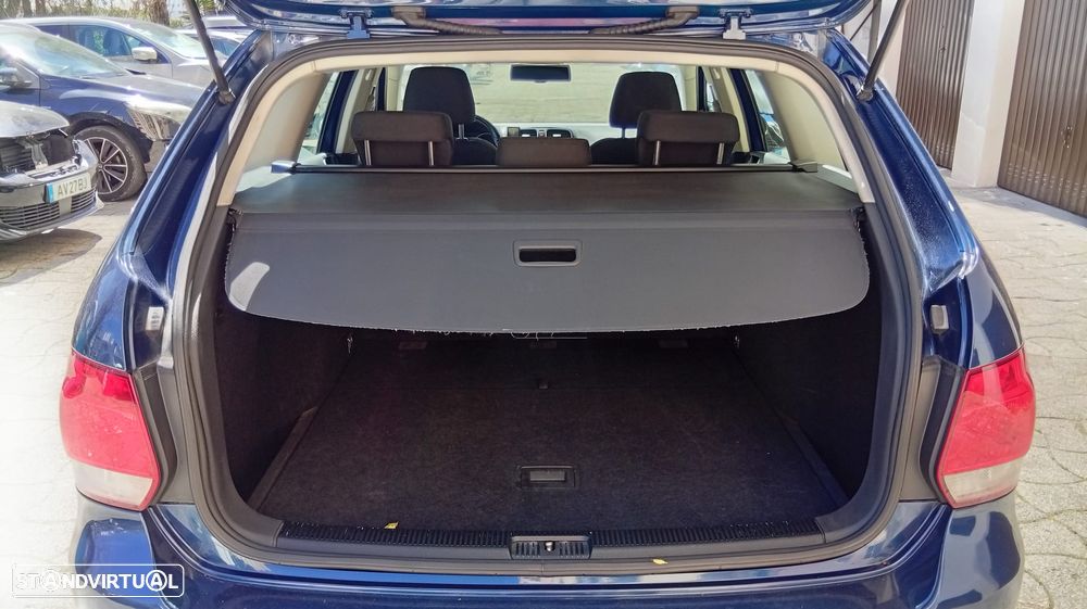 VW Golf Variant 1.6 TDi Confortline - 9