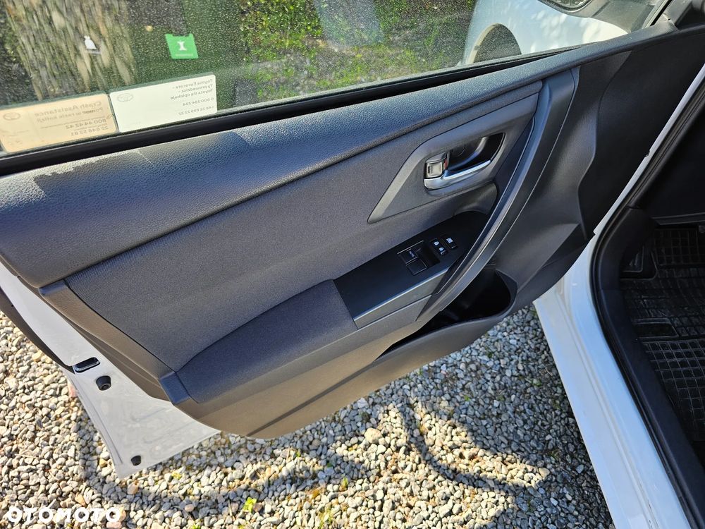 Toyota Auris 1.33 VVT-i Active - 16